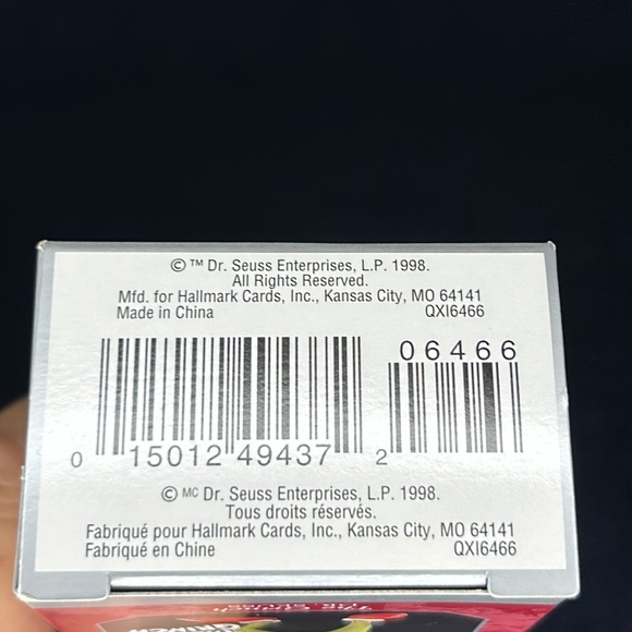 The Grinch Hallmark ornament, vintage 1998, new in box. - Picture 6 of 6